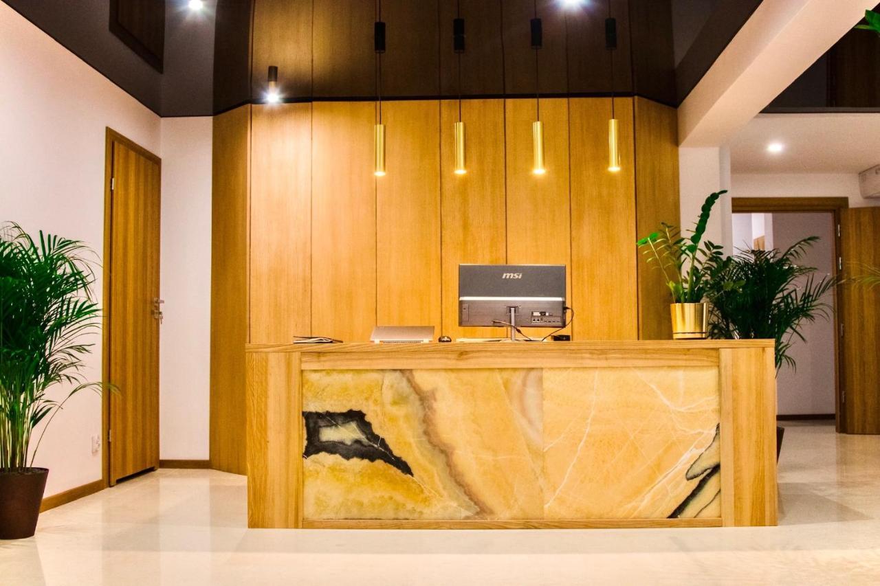 Amber Port Hotel Дарволко Екстериор снимка