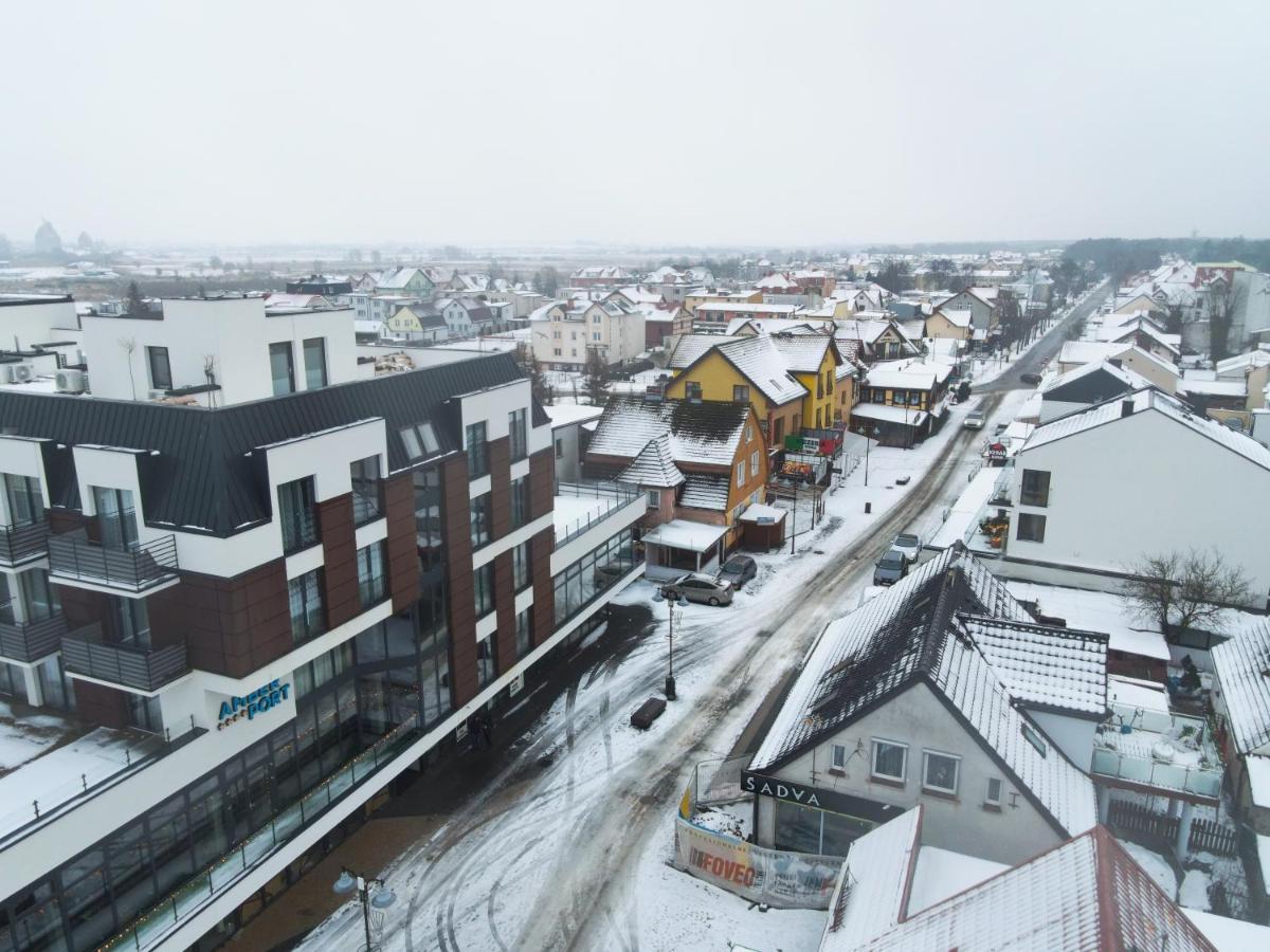 Amber Port Hotel Дарволко Екстериор снимка