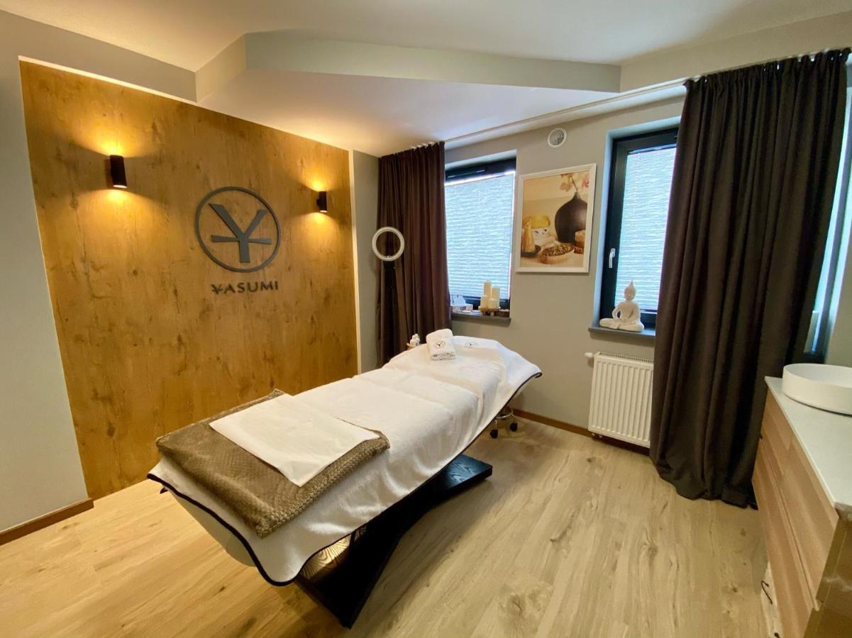 Amber Port Hotel Дарволко Екстериор снимка