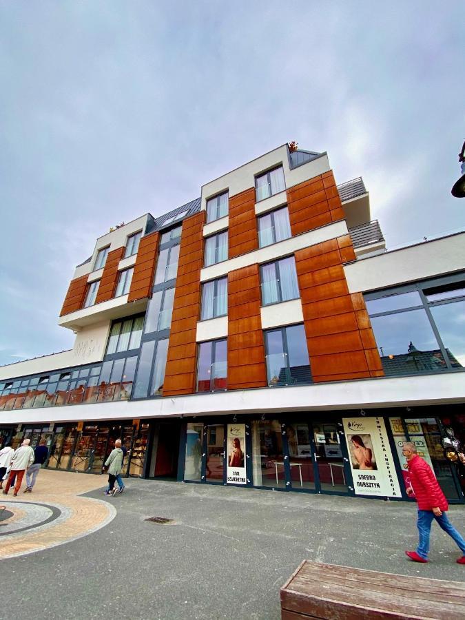 Amber Port Hotel Дарволко Екстериор снимка